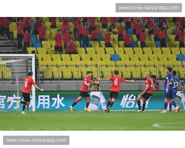 绿茵豪情，京城之巅：当北京国安遇见墨尔本的狂野